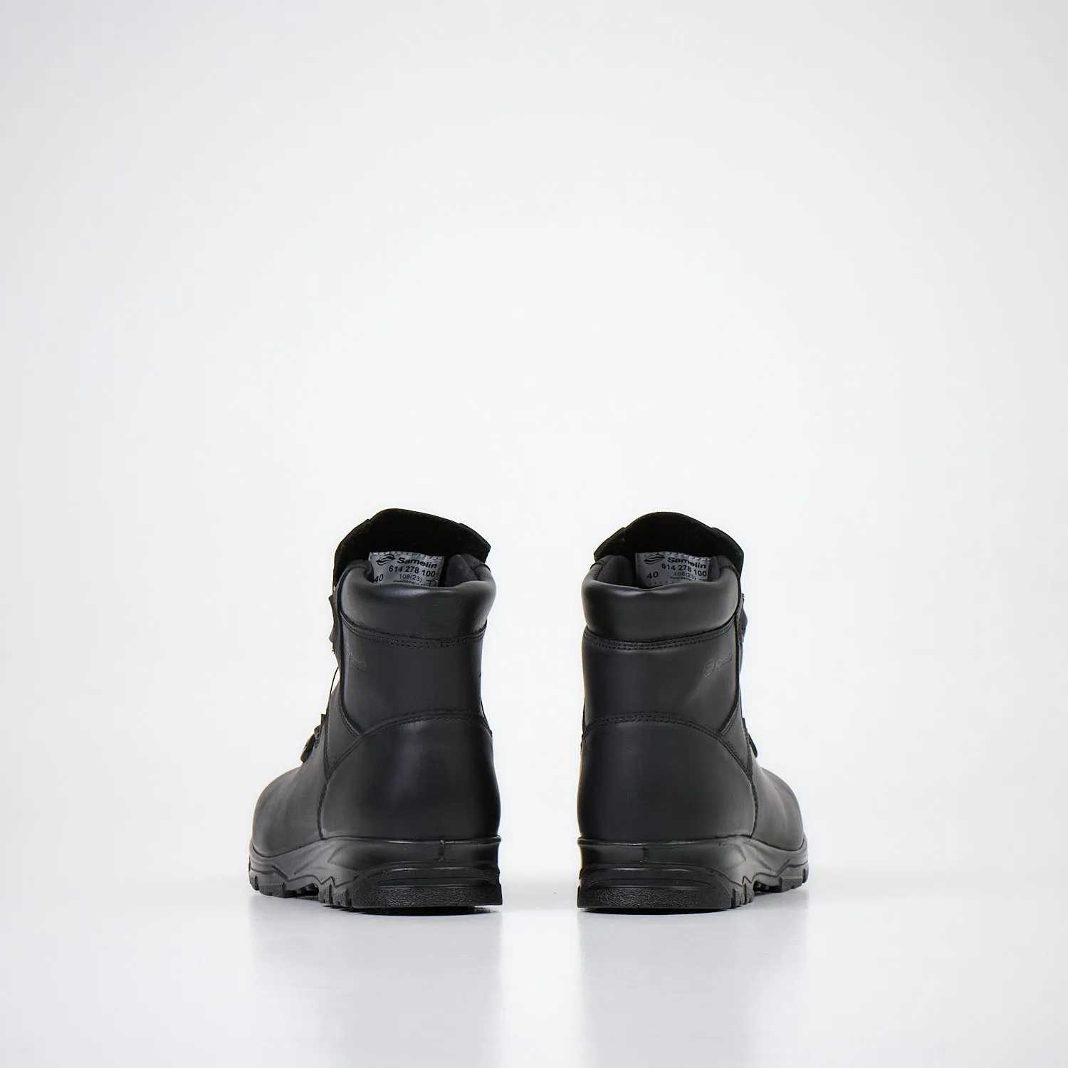 614 Waterproof Boots with Winch Fastening