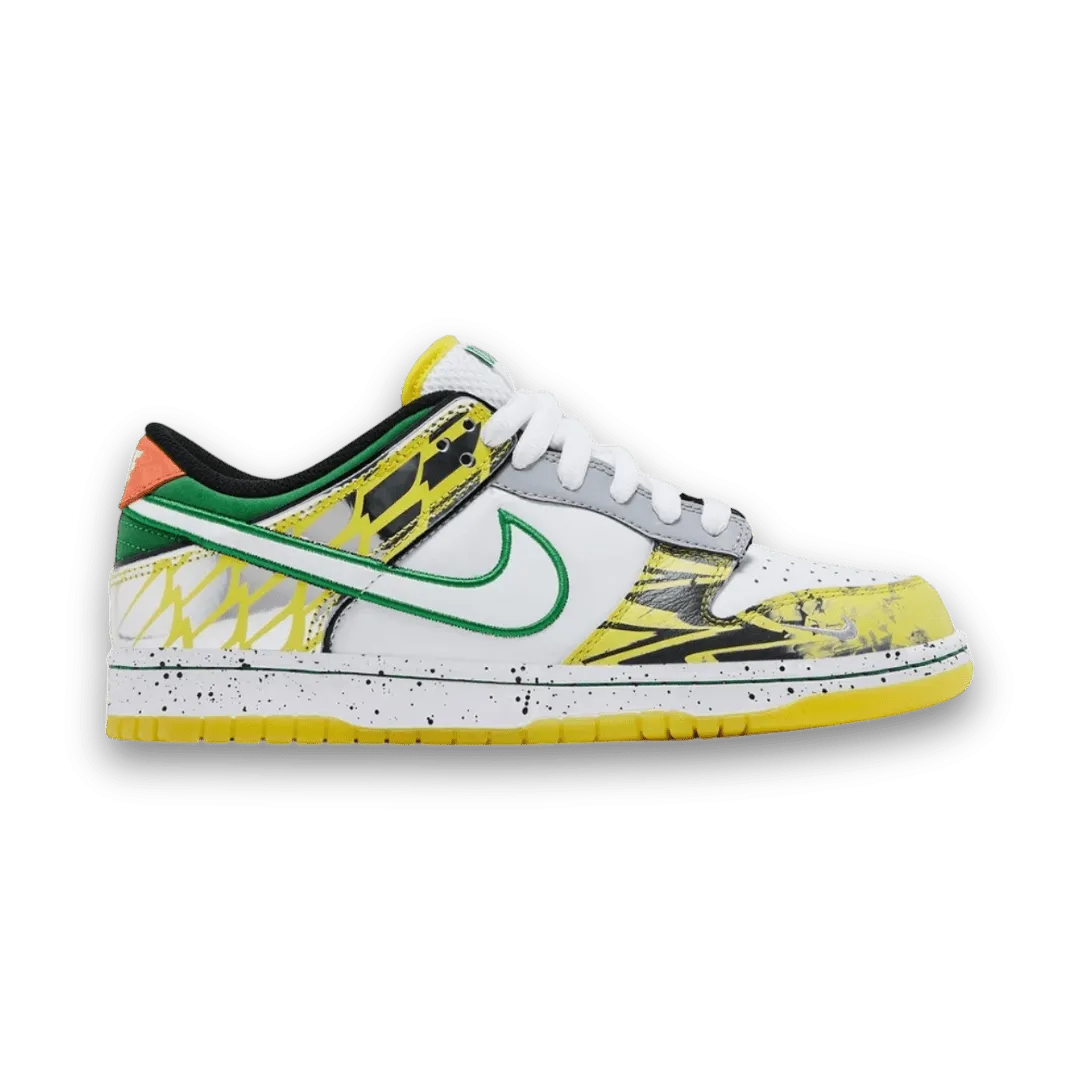 Dunk Low 'What the Duck - University of Oregon Away' PE - Generation O Pack