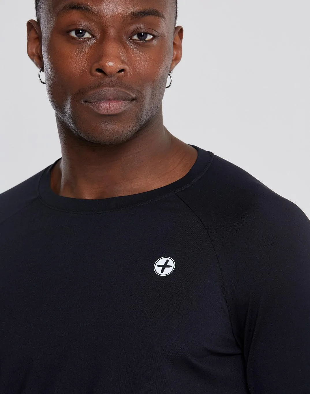 Mens Advantage Long Sleeve Tee in Black