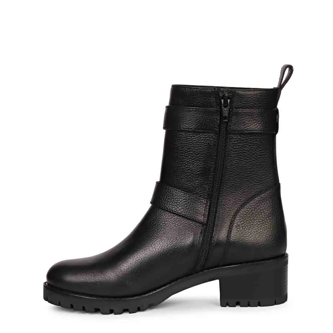 Saint Erika Black Leather High Ankle Boots